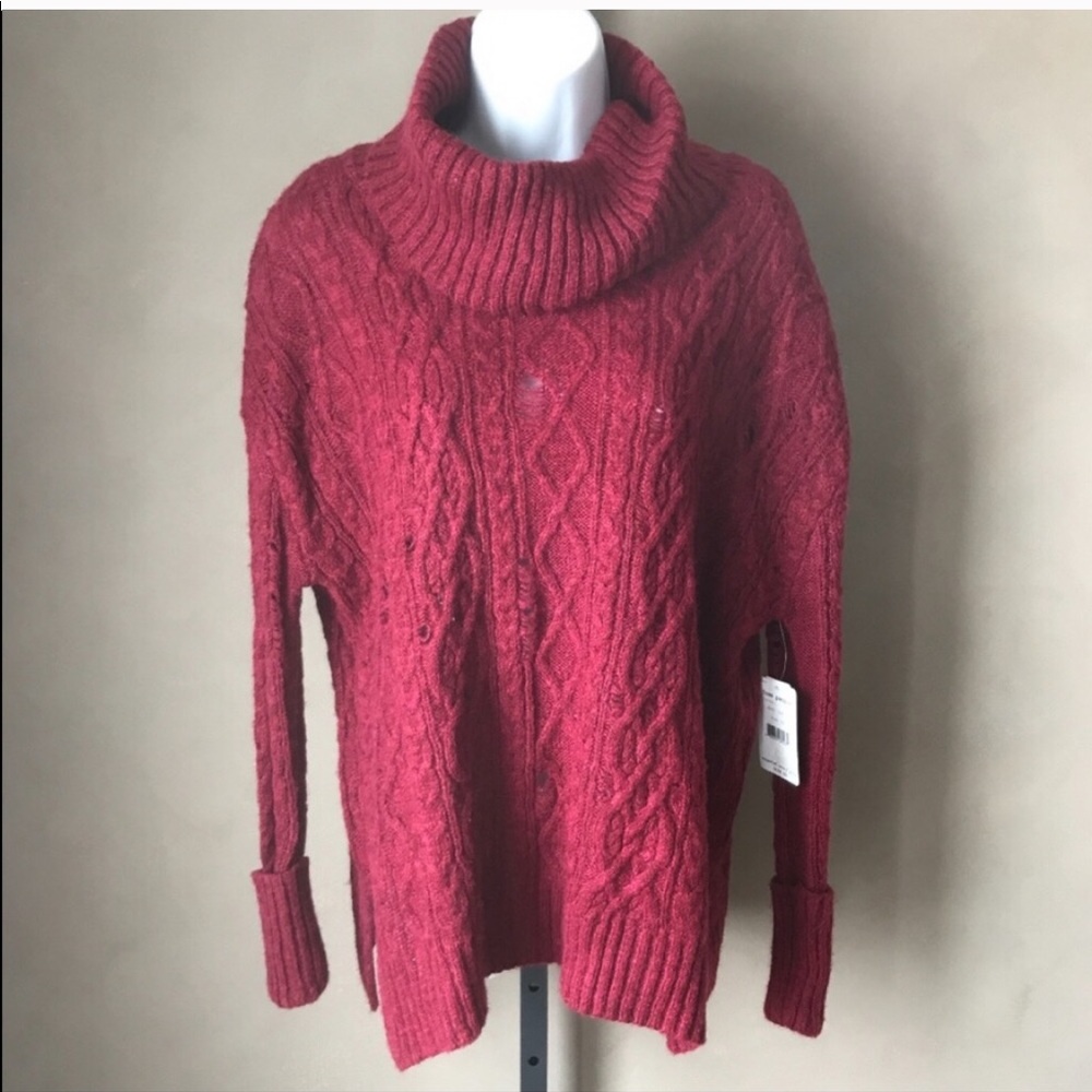 FREE PEOPLE SWEATER NWT